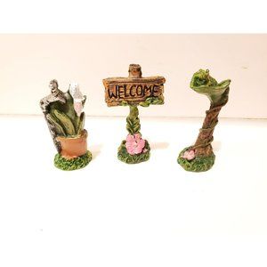 Fairy Figurines, set of 3, Fairy Garden Decor, Welcome Sign, Frog on Leaf